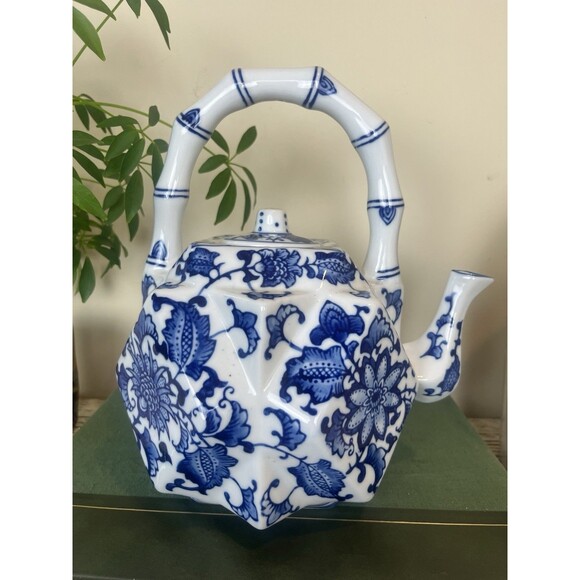 Vintage Large Ornate Blue & White Chinoiserie Geometric Asian Orient 11” Teapot - Picture 6 of 12